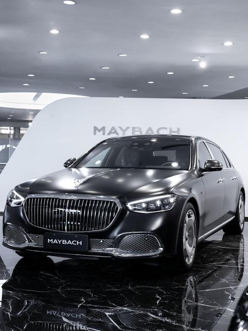 重庆350岚图汽车的售后服务让用户无忧出行，迈巴赫未来的豪华车趋势